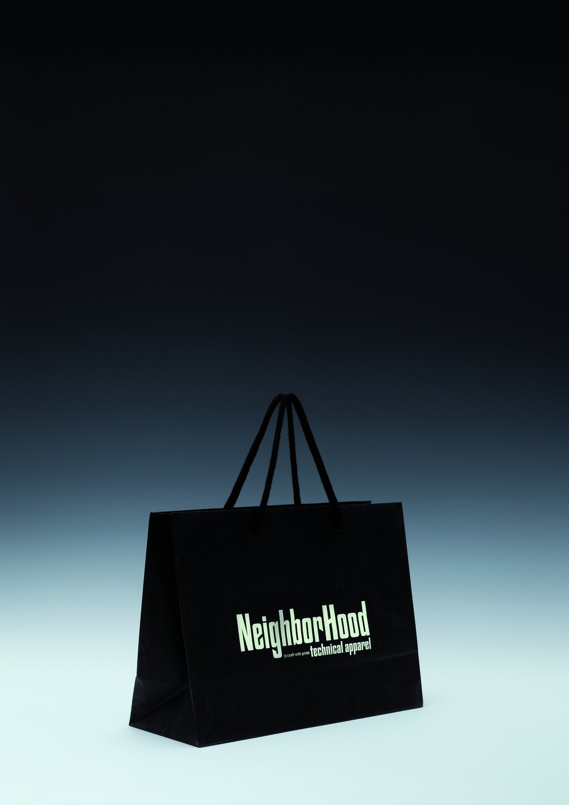 Beinghunted. archive — bags, print campaign